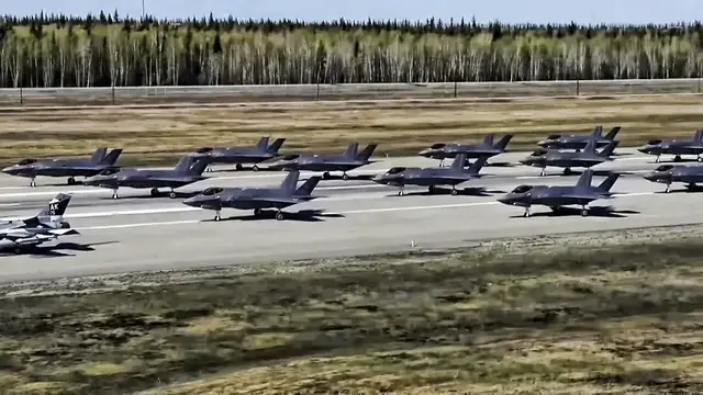 'Video thumbnail for Max Fighter Jet Formation • Eielson Air Force Base 2022'
