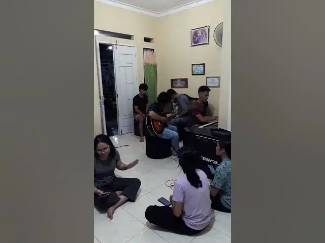 Video thumbnail for we wish you a merry christmas and happy new year