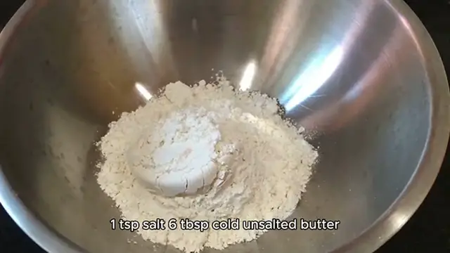 Video thumbnail for Buttermilk Biscuits recipe