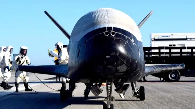Video thumbnail for Space Force's X-37B: Classified Robotic Space Plane Launched on Falcon Heavy