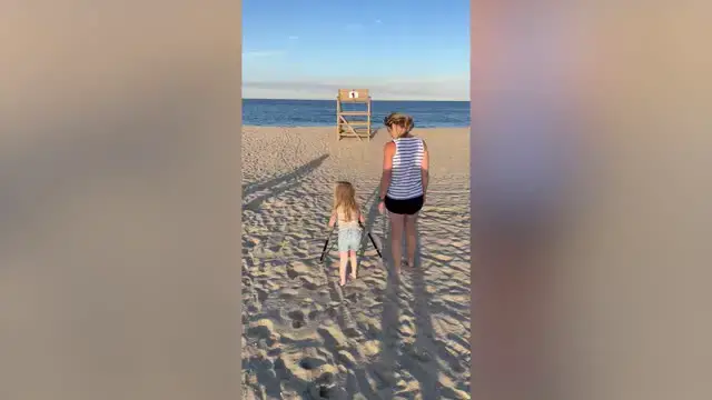 Video thumbnail for Girl With Cerebral Palsy Walks On Beach For First Time Fulfilling Goal | Happily TV