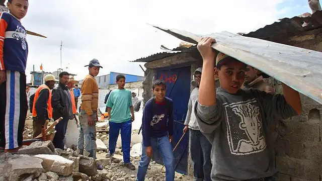 'Video thumbnail for At least two people killed after a house collapsed in Casablanca'