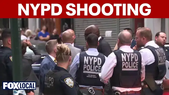 Video thumbnail for NYPD officers shoot man with butcher's knife on Lower East Side