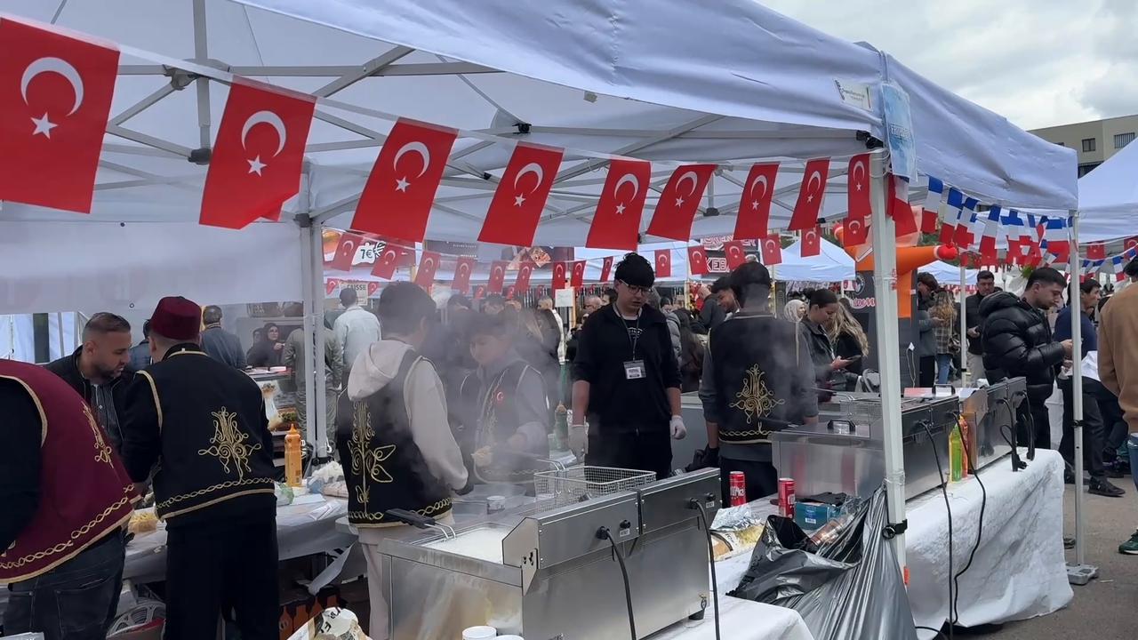 Video thumbnail for France: France hosts cultural event featuring Turkish culture and food.