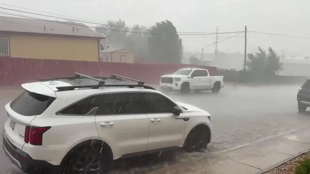 Video thumbnail for US: Thunderstorms Bring Hail, Flash Flooding to Denver Metro 3.