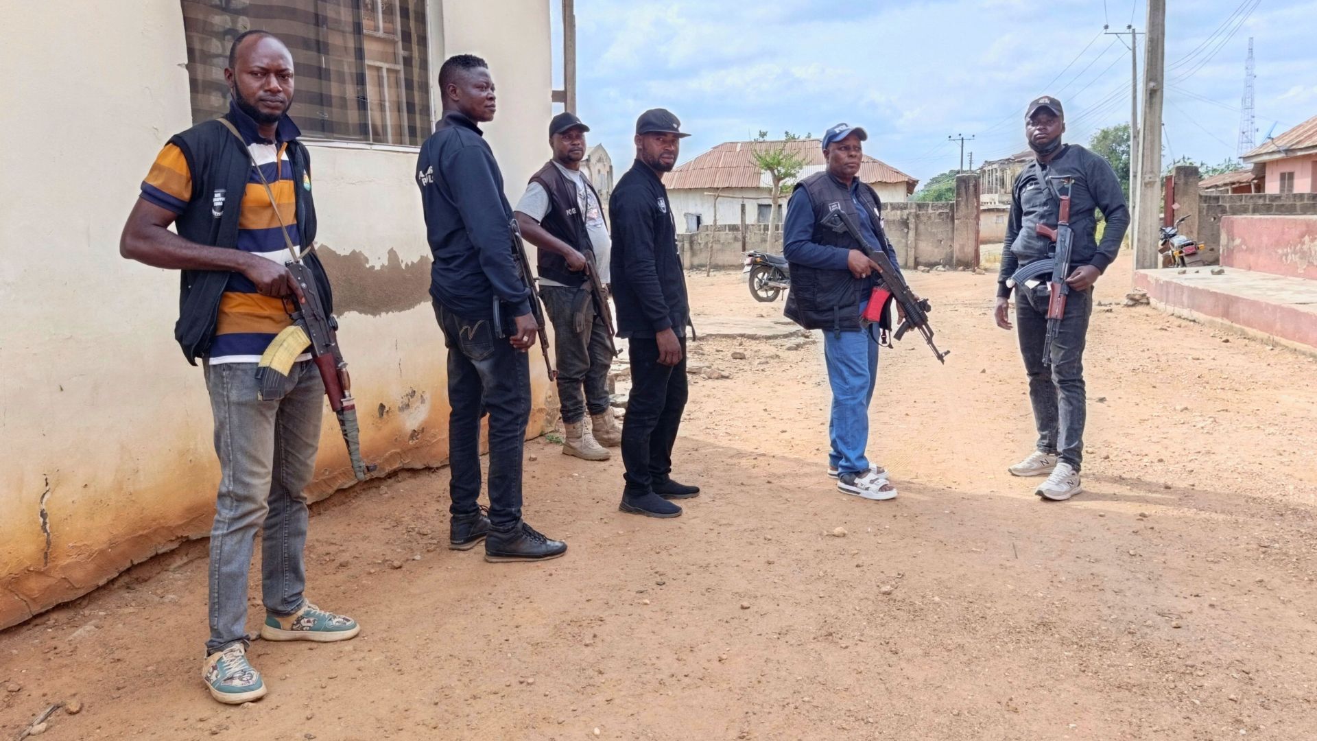 Video thumbnail for Gunmen kill dozens of people in Nigeria’s Kwara State: Authorities