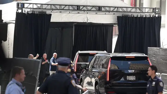 Video thumbnail for NY: New York City Prepares For Anticipated Taylor Swift And Travis Kelce Wedding Celebration 2.
