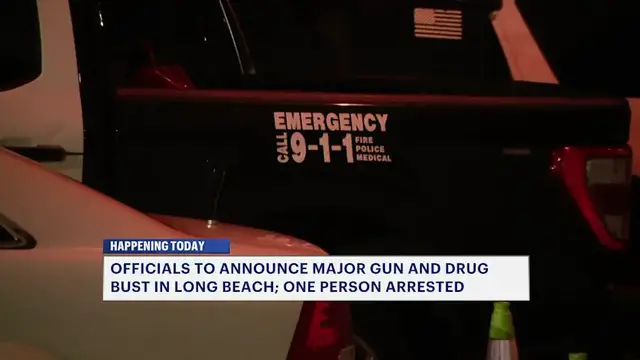 Video thumbnail for Long Beach raid uncovers arsenal of illegal guns, drugs and more than $100K in cash