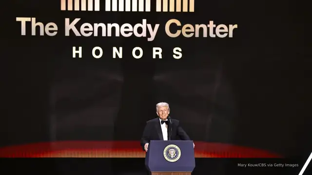 Video thumbnail for Trump hosts Kennedy Center Honors