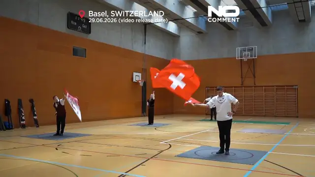 Video thumbnail for Swiss yodellers rehearse in public fountains as Basel swelters