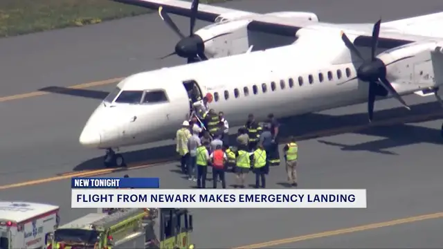Video thumbnail for Air Canada flight makes emergency landing in Boston after captain becomes incapacitated