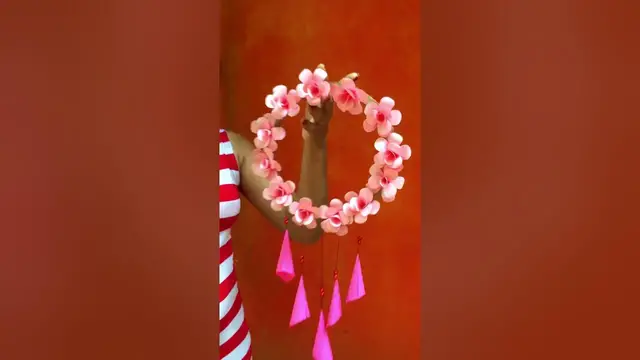 Video thumbnail for Wallmate | Paper Wallmate | Paper Wall Hanging | #Wallhanging #craftideas #Shorts