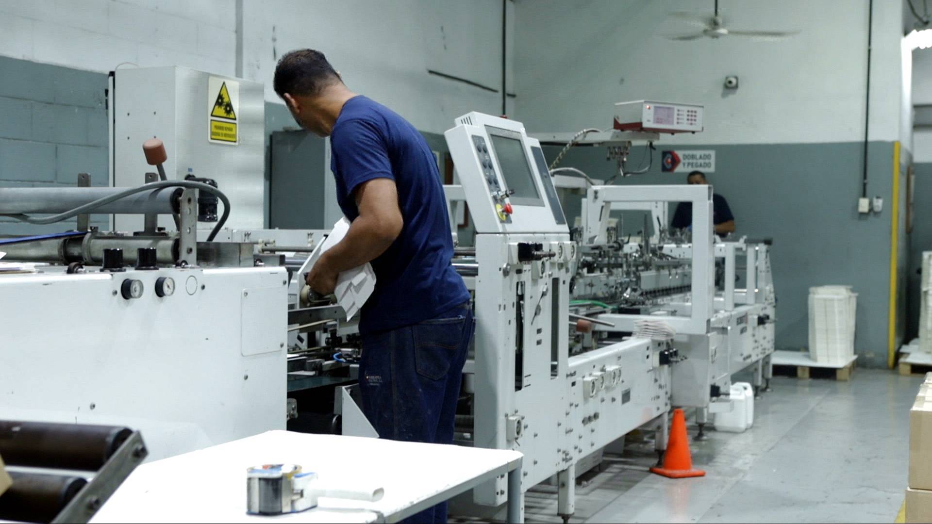 Video thumbnail for Venezuela's factories endure crisis as workers await economic revival