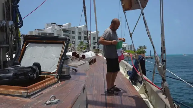 Video thumbnail for Mexico: Spanish humanitarian vessel 'Astral' arrives in Mexico en route to Cuba.