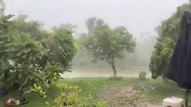 Video thumbnail for US: Heavy Rain and Gusty Winds Hit Bradenton, Florida.