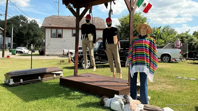 'Video thumbnail for Houston yard display of people hanging from nooses sparks free speech debate'