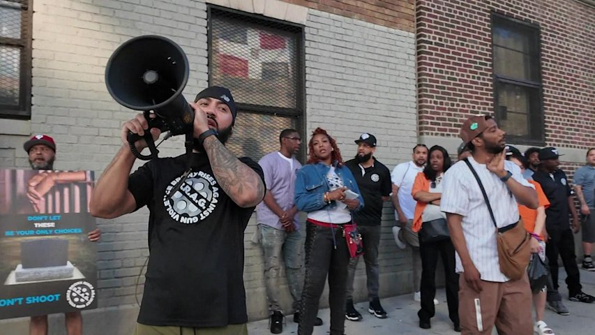 Video thumbnail for Bronx residents rally against gun violence after deadly shooting