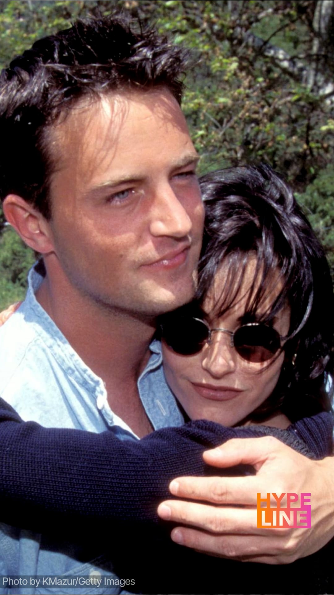 Video thumbnail for Scrapped ‘Friends’ Plots That Would’ve Changed The Entire Show...