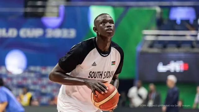 'Video thumbnail for Duke star Khaman Maluach impacted by U.S. South Sudan visa revocation'