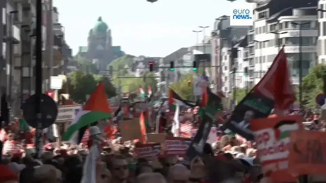 'Video thumbnail for Tens of thousands of protesters draw the Red Line for Gaza in Brussels'