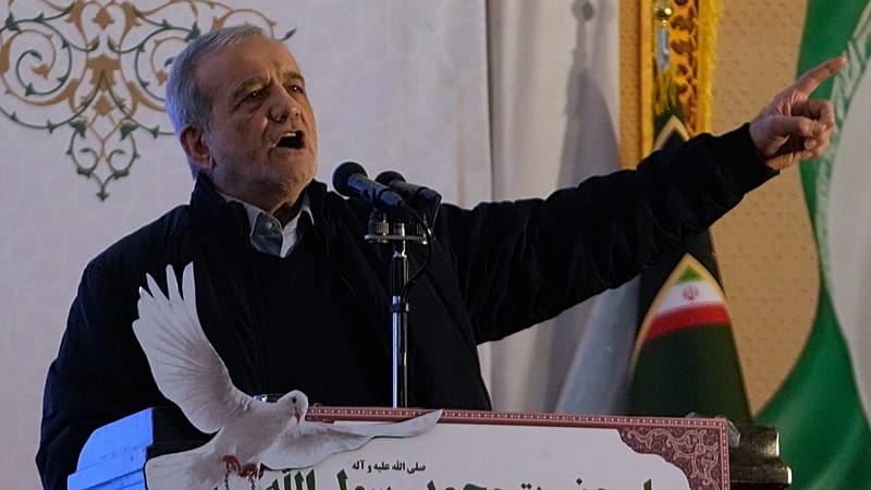 Video thumbnail for Iran orders U.S. nuclear talks amid threats and regional fears