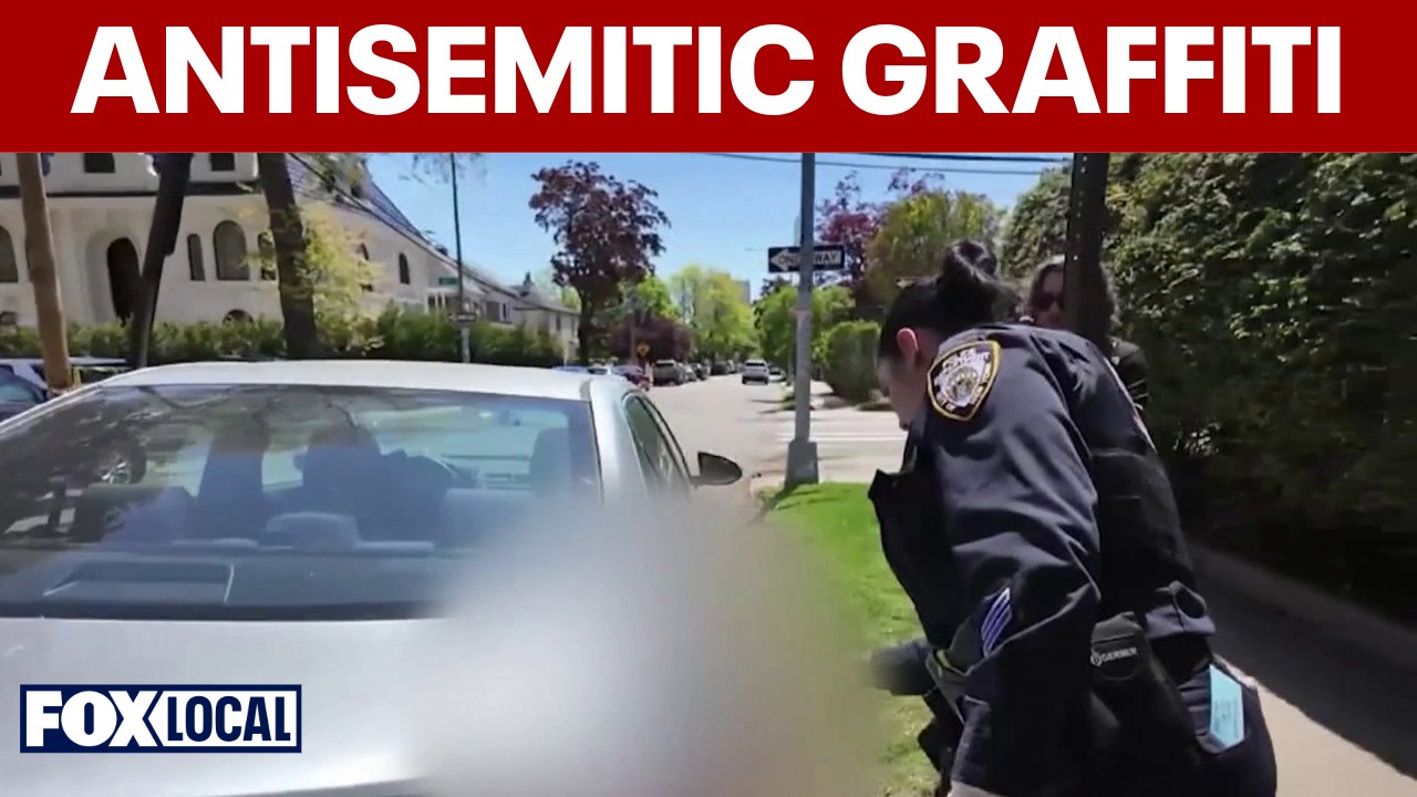 Video thumbnail for Queens Jewish community targeted by antisemitic graffiti