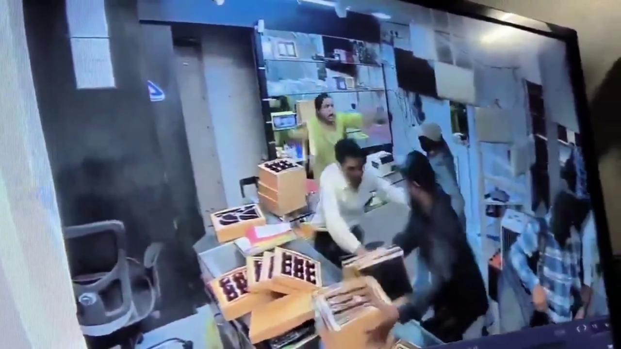 Video thumbnail for India: Courage overpowered guns as woman shop owner chased away 6 armed intruders during robbery attempt.