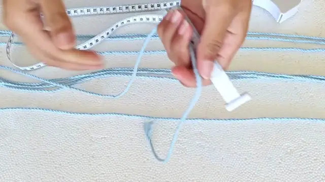 Video thumbnail for Never Lose Your Page Again — Macrame Bookmark Tutorial
