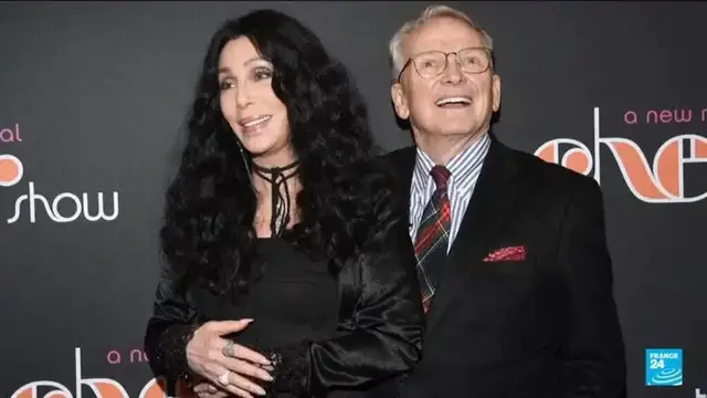 Video thumbnail for Bob Mackie, fashion designer for the stars, dies at 87