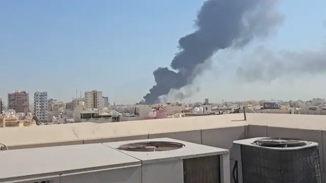 Video thumbnail for Plumes of smoke rise over Kuwait after repeated Iranian attacks
