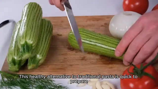'Video thumbnail for Zucchini noodles with pesto recipe '