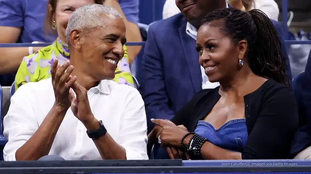 Video thumbnail for Barack Obama talks 'deep deficit' with Michelle as divorce rumors swirl