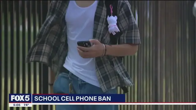 'Video thumbnail for First day back to school with new NY cell phone ban'