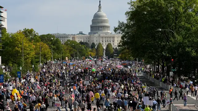 'Video thumbnail for Thousands protest at ‘No Kings’ rally near White House'