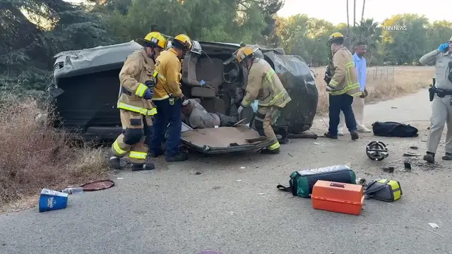 Video thumbnail for US, Los Angeles: Van Nuys Multi-Vehicle Collision Injures Five On 405.