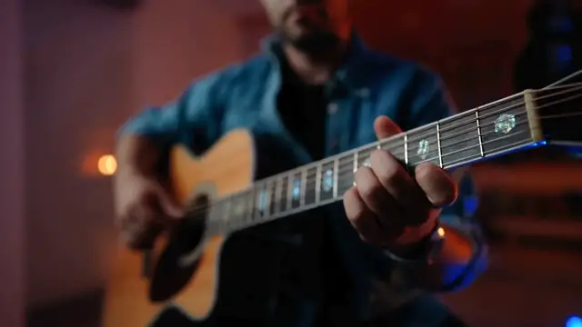 Video thumbnail for A MANO A MANO ACCORDI