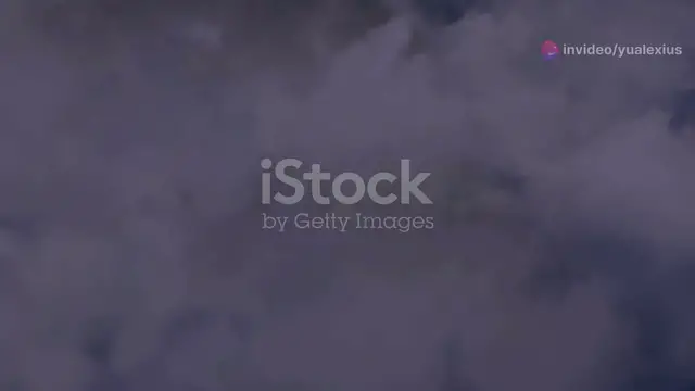 Video thumbnail for Singapore Airlines Flight Diverts After Deadly Turbulence (SQ321)