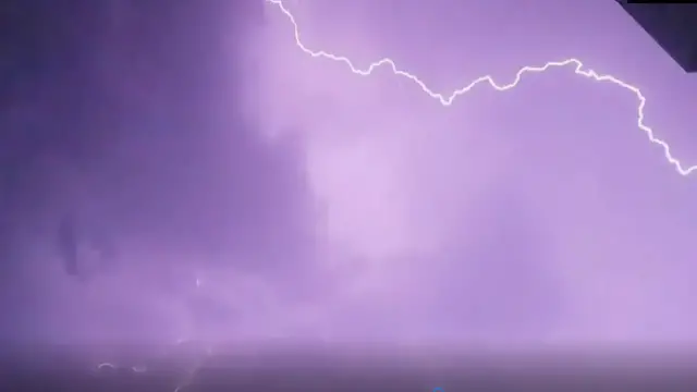 Video thumbnail for Slow-motion lightning strikes create a stunning display in Bayreuth, Germany