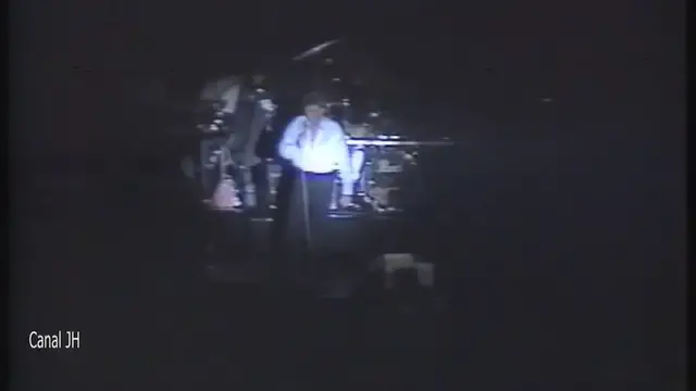 Video thumbnail for Johnny Hallyday - Je te promets - 1988