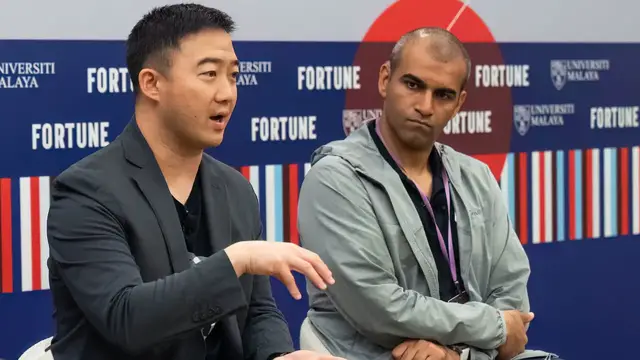 Video thumbnail for Lunch Strategy III - From Lab to Launch: Fast Tracking Innovation Across Southeast Asia