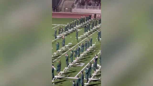 Video thumbnail for Boy Returns Graduation Cap For Student In Wheelchair | Happily TV