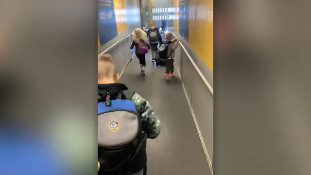 Video thumbnail for Colombian Orphan Finally Reunited With Adopted Family | Happily TV