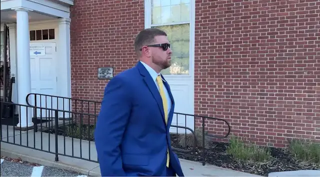 Video thumbnail for Suspended NYPD detective sentenced after pulling gun on three teens in Somers