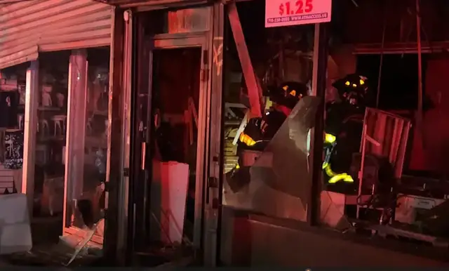 Video thumbnail for 1 person hurt after two-alarm fire tears through Jerome Avenue business