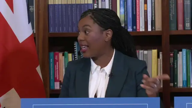 Video thumbnail for Kemi Badenoch blasts Nigel Farage's 'ridiculous' plan to scrap Universal Credit payments for foreign nationals