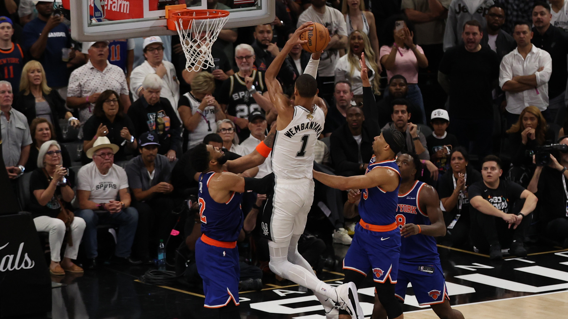 Video thumbnail for NBA Game 3 Preview: Knicks vs. Spurs - Expect High Scoring!