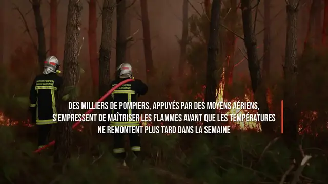 Video thumbnail for Emmanuel Macron tient une cellule de crise alors que les incendies ravagent le pays.