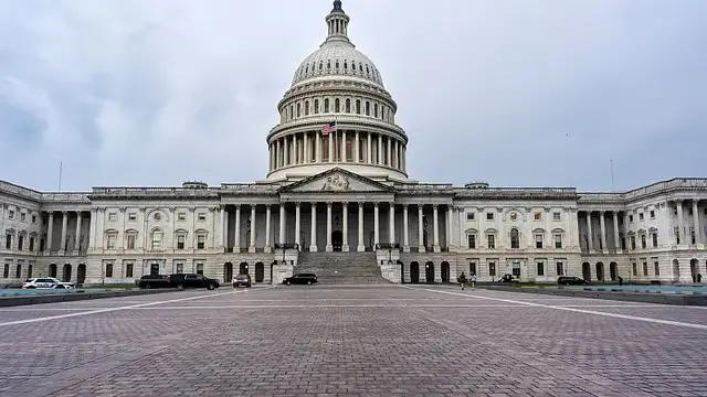 'Video thumbnail for US federal government enters shutdown, raising fears of global uncertainty'