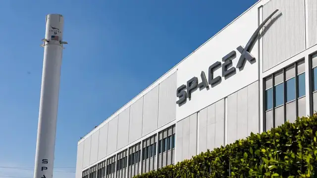 Video thumbnail for SpaceX Sets Its Starship Date With Orbit In Sight