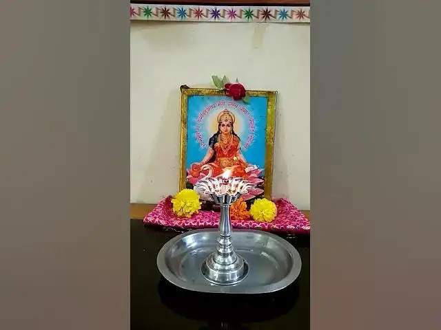 'Video thumbnail for Aai Ambe chi ovi by Sunanda Apte'